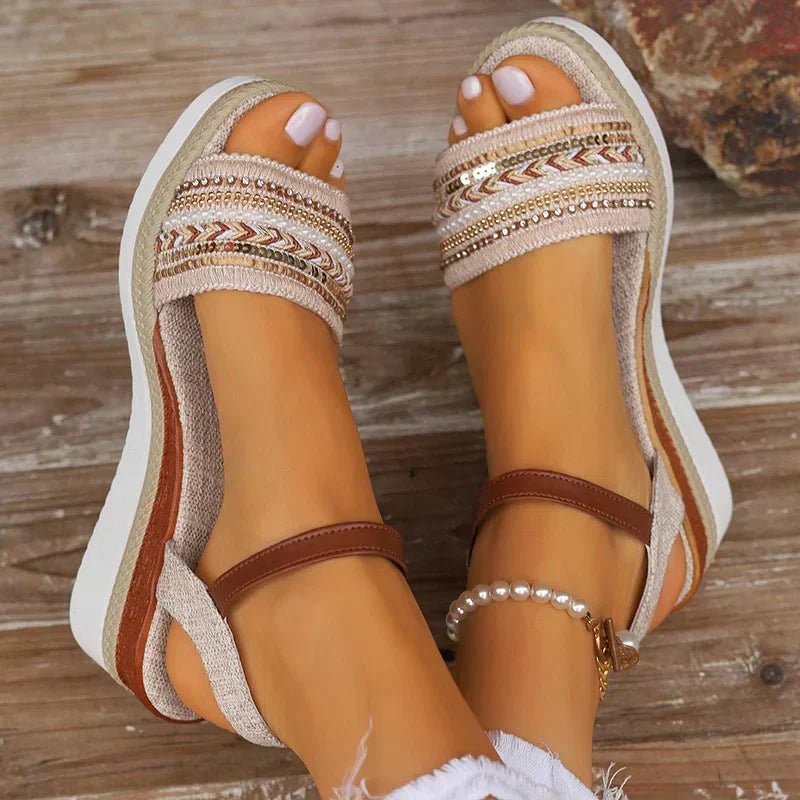 Isla Seaside Breeze Sandals | Effortless Summer Comfort & Style