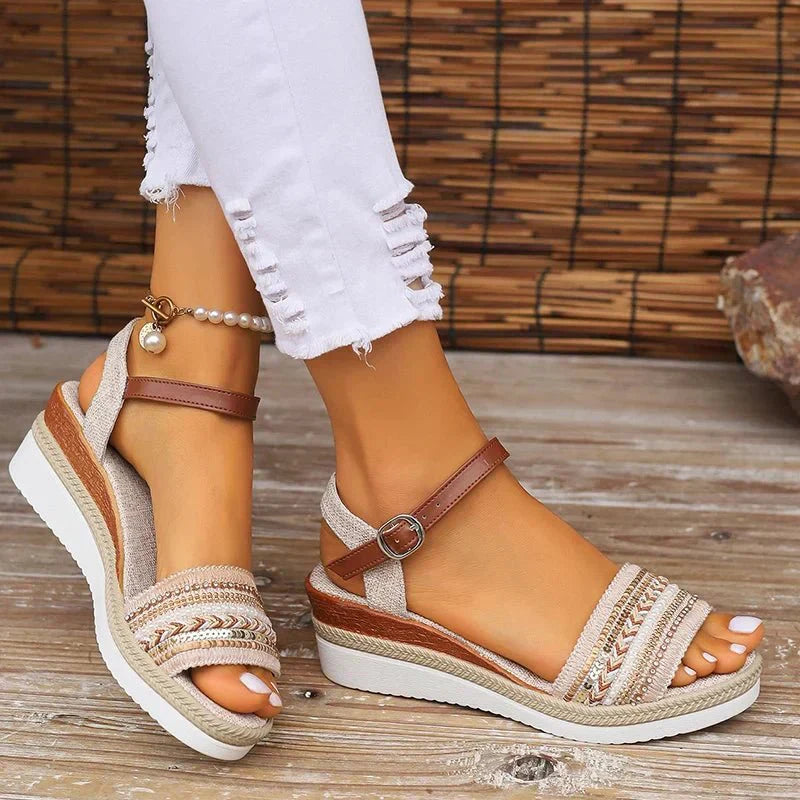 Isla Seaside Breeze Sandals | Effortless Summer Comfort & Style